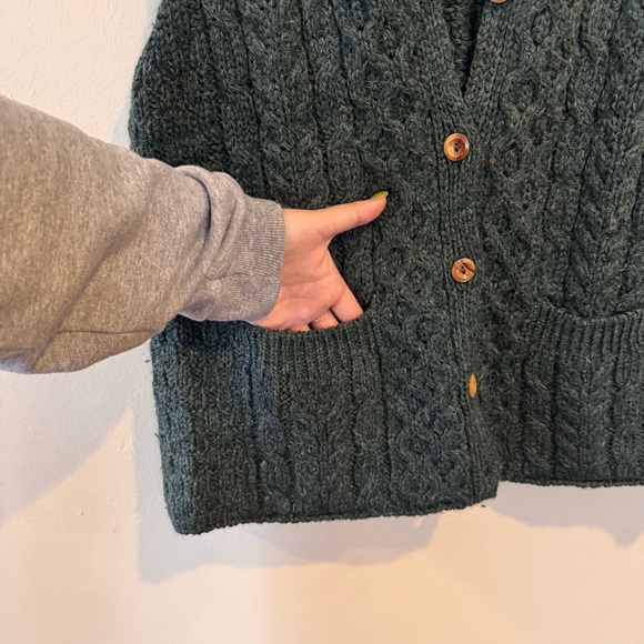 Cabela’s Aran Fisherman Knit Vest - Picture 3 of 5